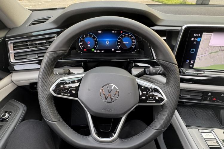 Used Volkswagen Teramont 2023 380TSI Four-Wheel Drive Prestige Flagship Edition Steering Wheel