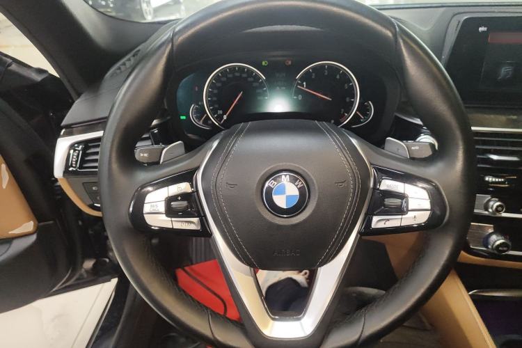 Used BMW 5 Series 2018 Restyled 530Li Leading Edition M Sport Package