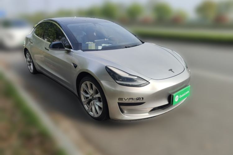 Used Tesla Model 3 2020 Revised Version Standard Range Rear-Wheel Drive – Upgraded Edition Front Right 45 Deg