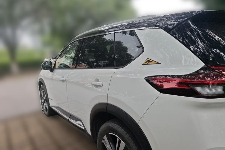 Used Nissan X-Trail 2023 e-POWER Ultra-Hybrid Dual-Motor All-Wheel-Drive Supreme Edition Rear Left 45 Deg