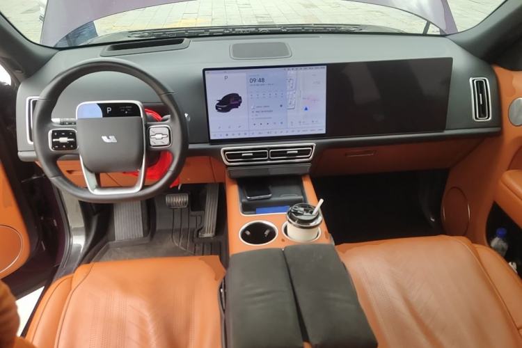 Used Li Auto L9 2022 Max model
