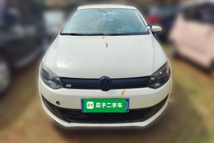 Used Volkswagen Polo 2013 1.4L Manual Fashion Edition Front