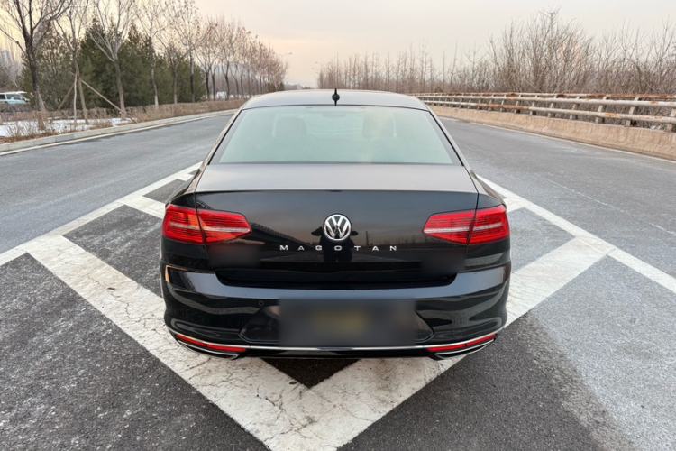 Used Volkswagen Magotan 2019 330TSI DSG Luxury Version China VI Standard
