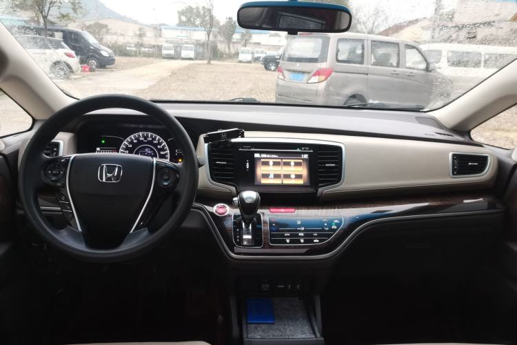 Used Honda Odyssey 2015 Revised 2.4L Luxury Edition