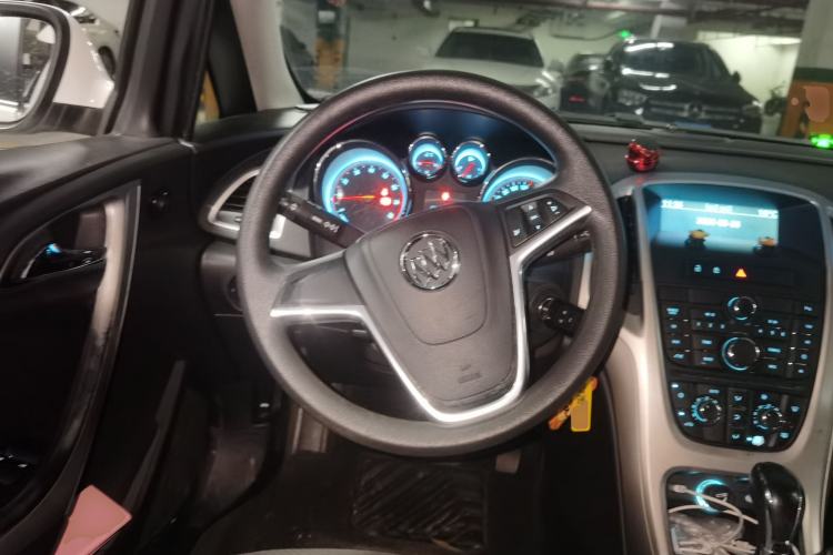 Used Buick GT 2013 XT 1.6L Automatic Fashion Edition