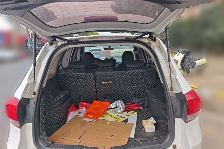 Used Haval H6 2016 Upgraded Model 1.5T Automatic Two-Wheel Drive Elite Version