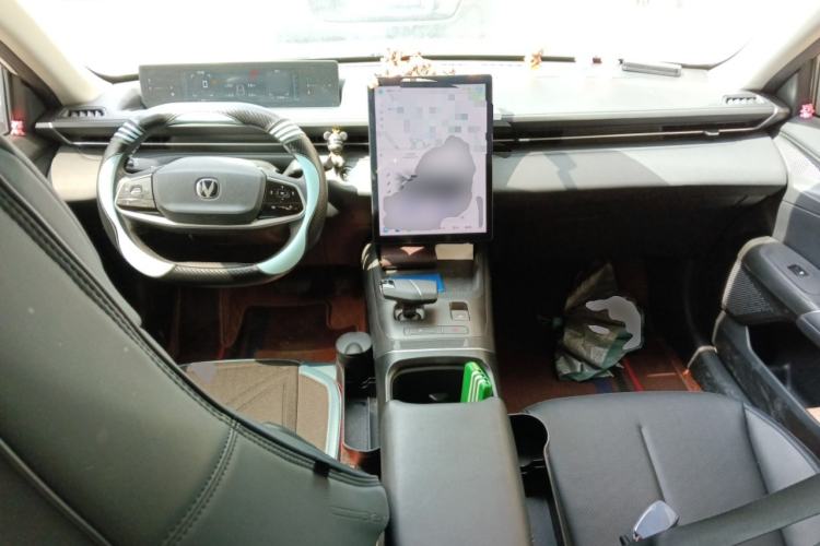 Used CHANGAN Eado DD 2023 Blue Whale NE 1.5T GDI DCT Prestige Model Center Console