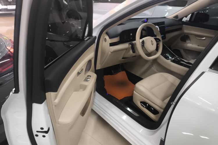 Used Hima AITO M5 2024 Extended-Range Max Rear-Wheel Drive Advanced Intelligent Driving Version
