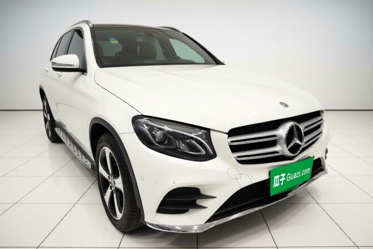 Used Mercedes-Benz GLC 2017 GLC 260 4MATIC Luxury Model