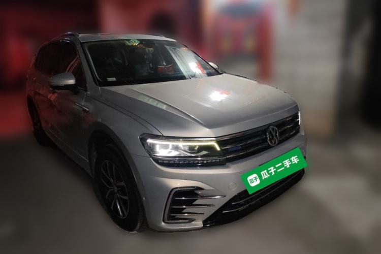 Used Volkswagen Tiguan L New Energy 2019 430 PHEV Hybrid Flagship Model Front Right 45 Deg