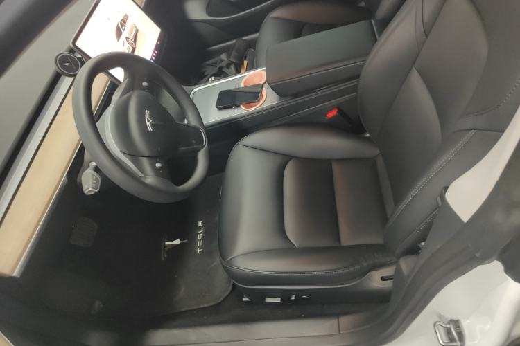 Used Tesla Model 3 2022 Rear-Wheel-Drive Version
