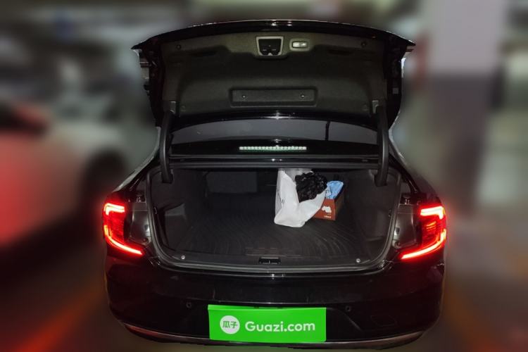 Used Volvo S90 2022 B5 Zhiyuan Luxury Edition