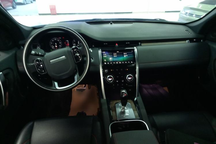 Used Land Rover Discovery Sport 2020 249 PS R-Dynamic Performance Edition
