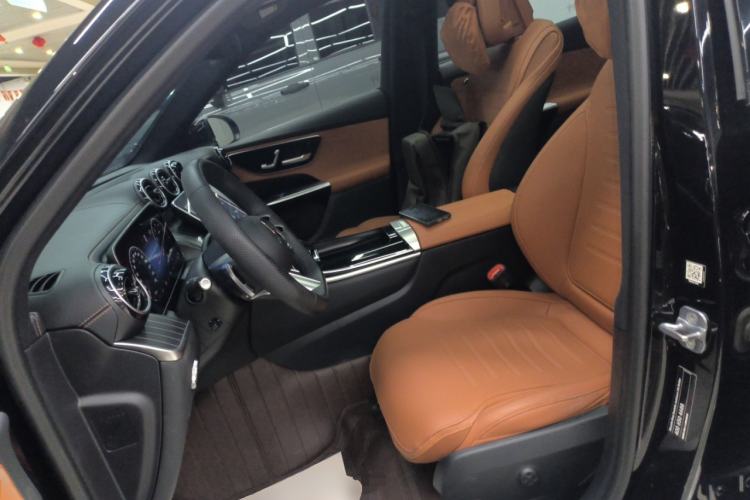 Used Mercedes-Benz GLC 2023 GLC 300 L 4MATIC Dynamic Edition 5-seater Left Front Seat