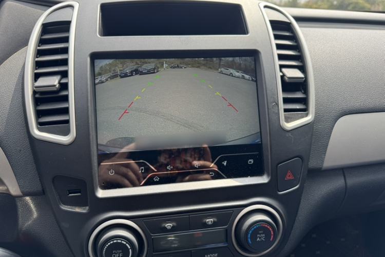 Used Nissan Sylphy 2019 Classic 1.6XE+ CVT SmartConnect Leading Edition Interior 4