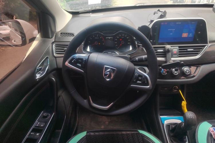Used Baojun 310 2016 1.2L Manual Luxury Model