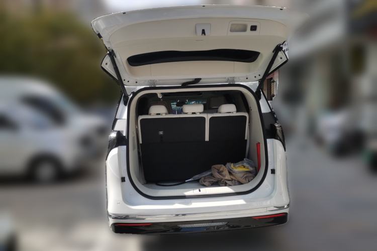 Used Buick GL8 New Energy 2024 Lu Zun Deluxe Edition 7-Seater
