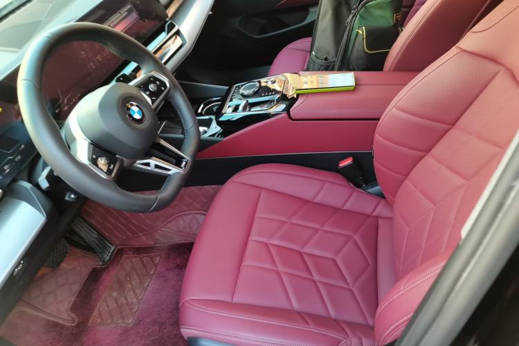 Used BMW 5 Series 2026 530Li Leading M Sport Package Left Front Seat