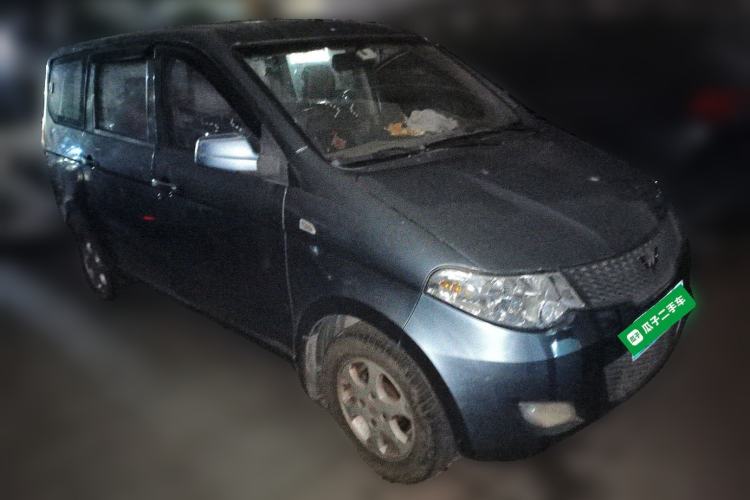 Used Wuling Hongguang 2010 1.2L Standard Version China IV Front Right 45 Deg
