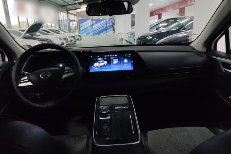 Used AION S 2023 Meizu 580 Lithium Iron Phosphate Center Console