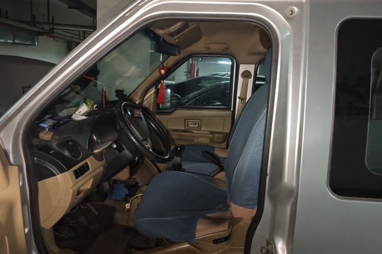 Used Dongfeng Xiaokang C37 2012 1.4L Comfort Version DK13-06