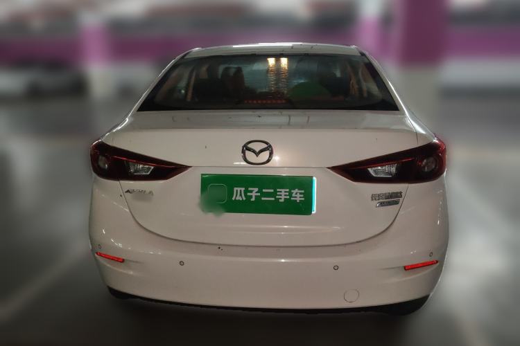 Used Mazda 3 Axela 2017 Sedan 1.5L Automatic Comfort Model Emission Standard China V
