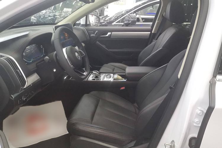 Used BYD Tang New Energy 2019 DM 2.0T All-Wheel Drive Smart Connectivity Enjoyment Model 7 Seats China VI Standard