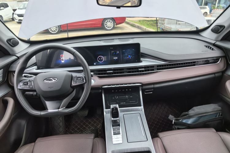 Used Chery Tiggo 7 2024 1.5T CVT Luxury Edition Center Console