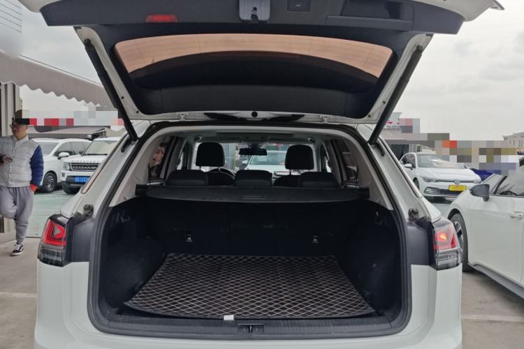 Used Volkswagen Tayron 2023 330TSI Two-Wheel-Drive Luxury Plus Advanced Version