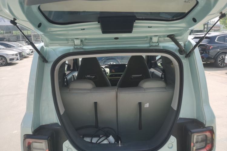 Used Geely Galaxy Panda 2023 Panda Mini 200km Endurance Bear Trunk