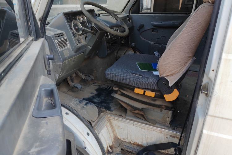 Used Iveco Daily 2009 2.5T-A35 7-Seater