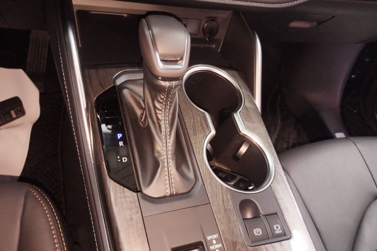 Used Toyota Crown Kluger 2024 2.5L HEV Four-Wheel Drive Premium Edition