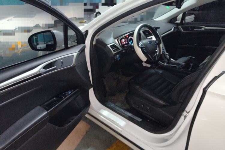 Used Ford Mondeo 2013 2.0L GTDi 200 Fashion Edition
