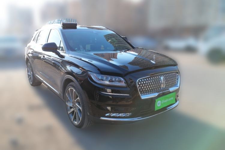 Used Lincoln Nautilus 2022 2.7T Four-Wheel Drive Luxury Edition Front Right 45 Deg