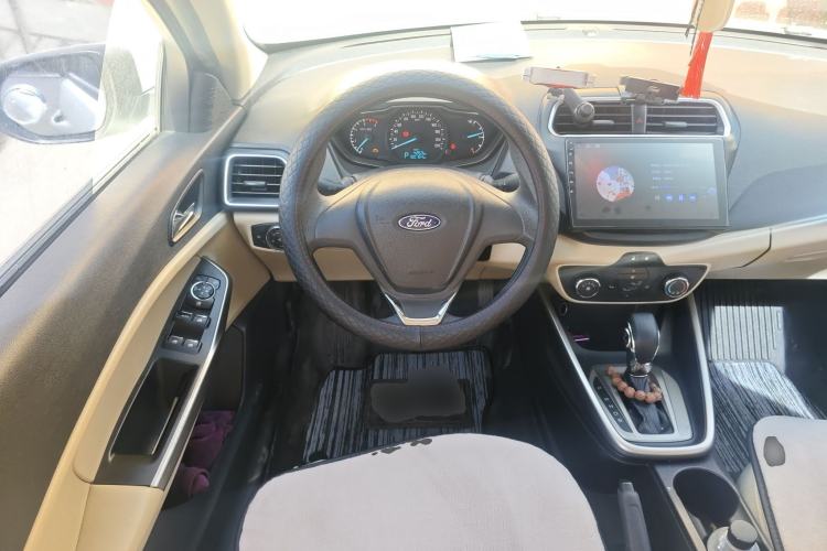 Used Ford Escort 2015 1.5L Automatic Comfort Edition
