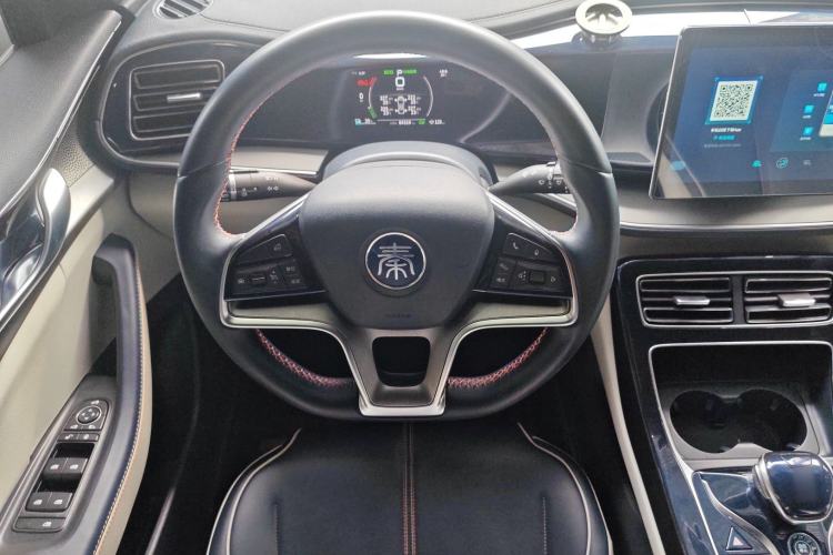 Used BYD Qin PLUS 2021 EV 500KM Luxury Model Steering Wheel