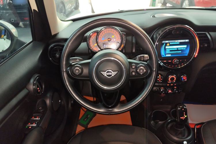 Used MINI MINI 2018 1.5T ONE Five-Door Edition