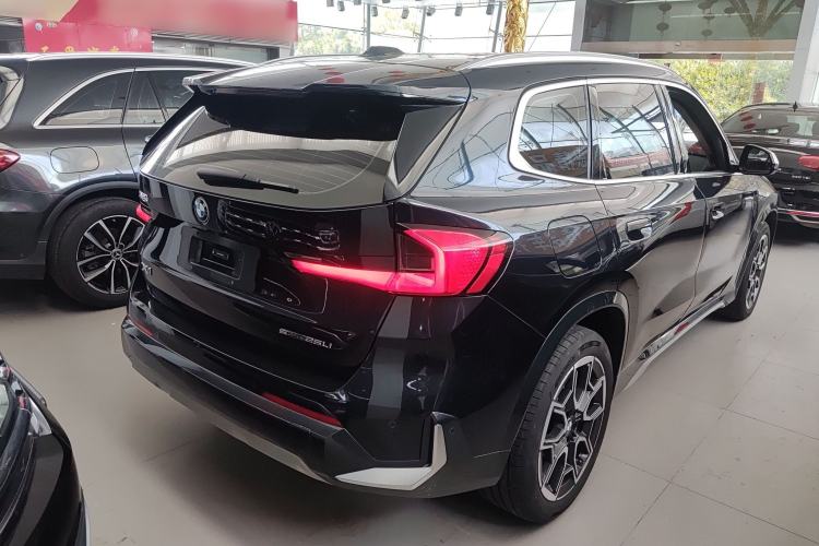 Used BMW X1 2023 sDrive25Li X Design Package
