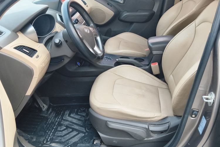 Used Hyundai ix35 2013 2.0L Automatic Two-Wheel Drive Smart GLS China IV Standard Left Front Seat