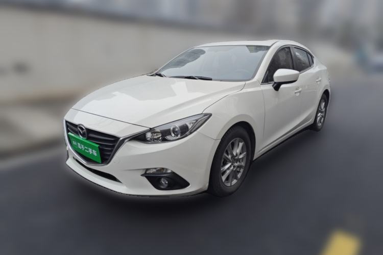 Used Mazda 3 Axela 2016 Sedan 1.5L Manual Luxury Model