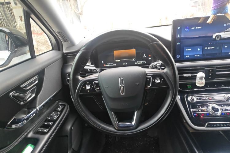 Used Lincoln Corsair 2022 2.0T Two-Wheel Drive Deluxe Edition
