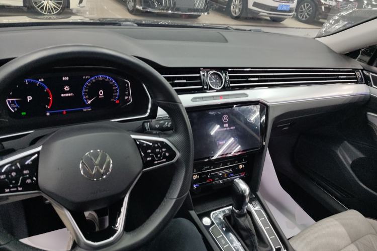 Used Volkswagen Magotan 2023 2 Million Units Commemorative Edition 330TSI DSG Luxury Version
