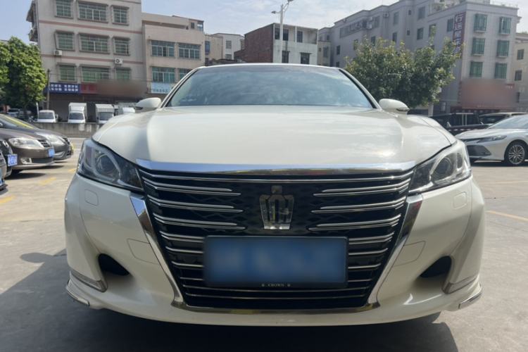 Used Toyota Crown 2015 2.5L Executive Edition
