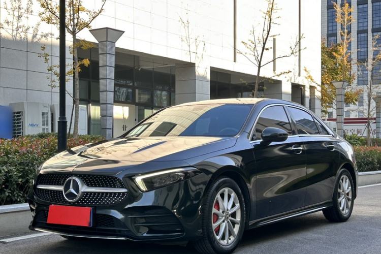 Used Mercedes-Benz A-Class 2021 A 200 L Sport Sedan Fashion Model