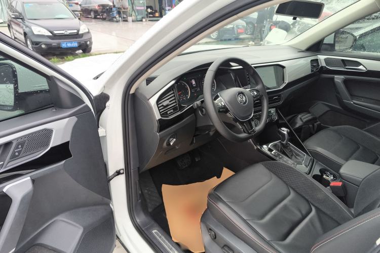 Used Volkswagen Tayron 2019 330TSI Two-Wheel Drive Luxury Model China VI Standard
