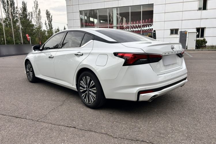 Used Nissan Teana 2024 2.0L XE Genuine Edition