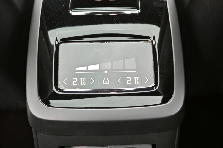 Used Volvo S90 New Energy 2022 Restyled T8 E-Drive Hybrid Zhiyi Luxury Edition