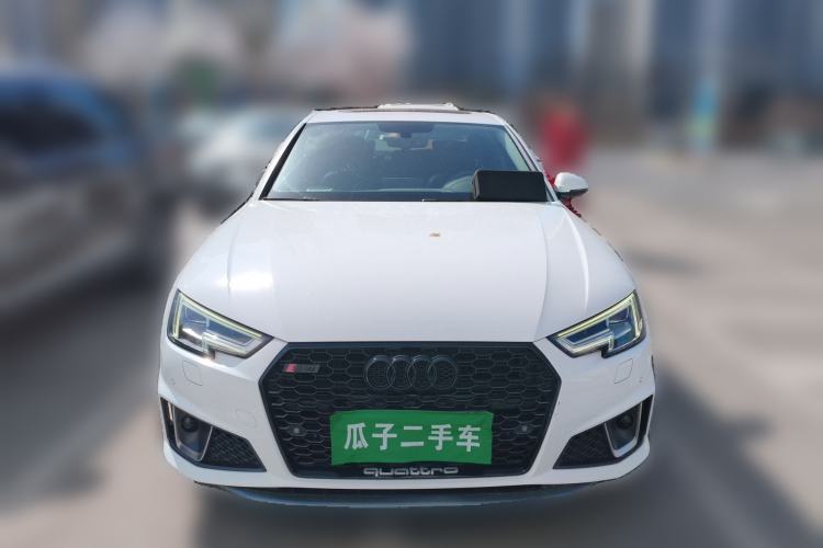 Used Audi A4L 2019 40 TFSI Fashion Edition China VI Emission Standard

