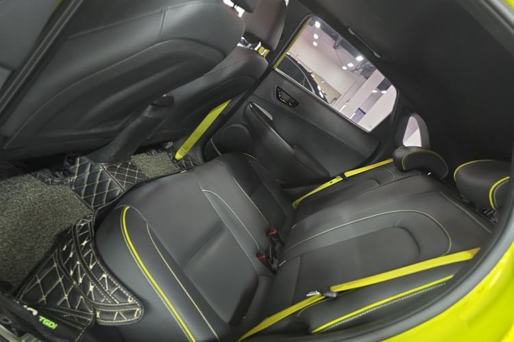 Used Hyundai ENCINO 2018 1.6T Dual-Clutch Prestige Version China V Standard Left Rear Seat