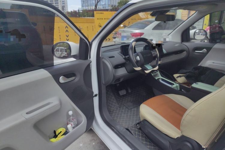 Used CHANGAN NEVO Lumin 2023 301km Honey Dew Edition
